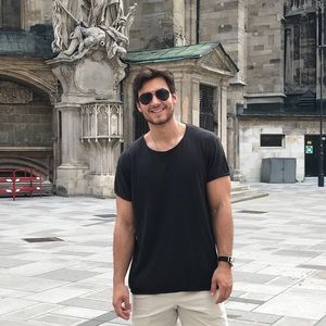 Meet your Posher, Michael